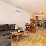 Lejlighed Bright And Modern 1bdr In By Flat Manаger Plovdiv