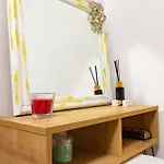 Lejlighed Bright And Modern 1bdr In By Flat Manаger