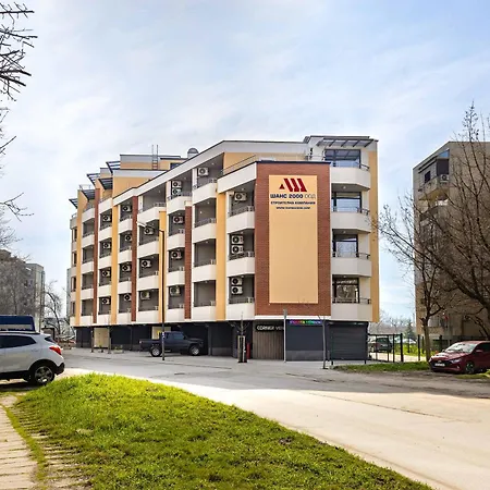Lejlighed Bright And Modern 1bdr In By Flat Manаger