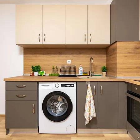 アパート Bright And Modern 1bdr In By Flat Manаger