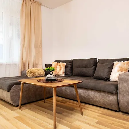 アパート Bright And Modern 1bdr In By Flat Manаger *