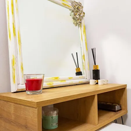 アパート Bright And Modern 1bdr In By Flat Manаger